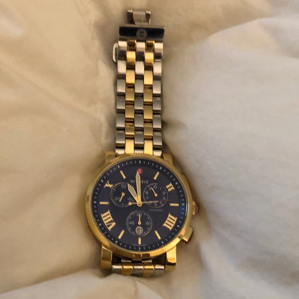 Watch - image 1